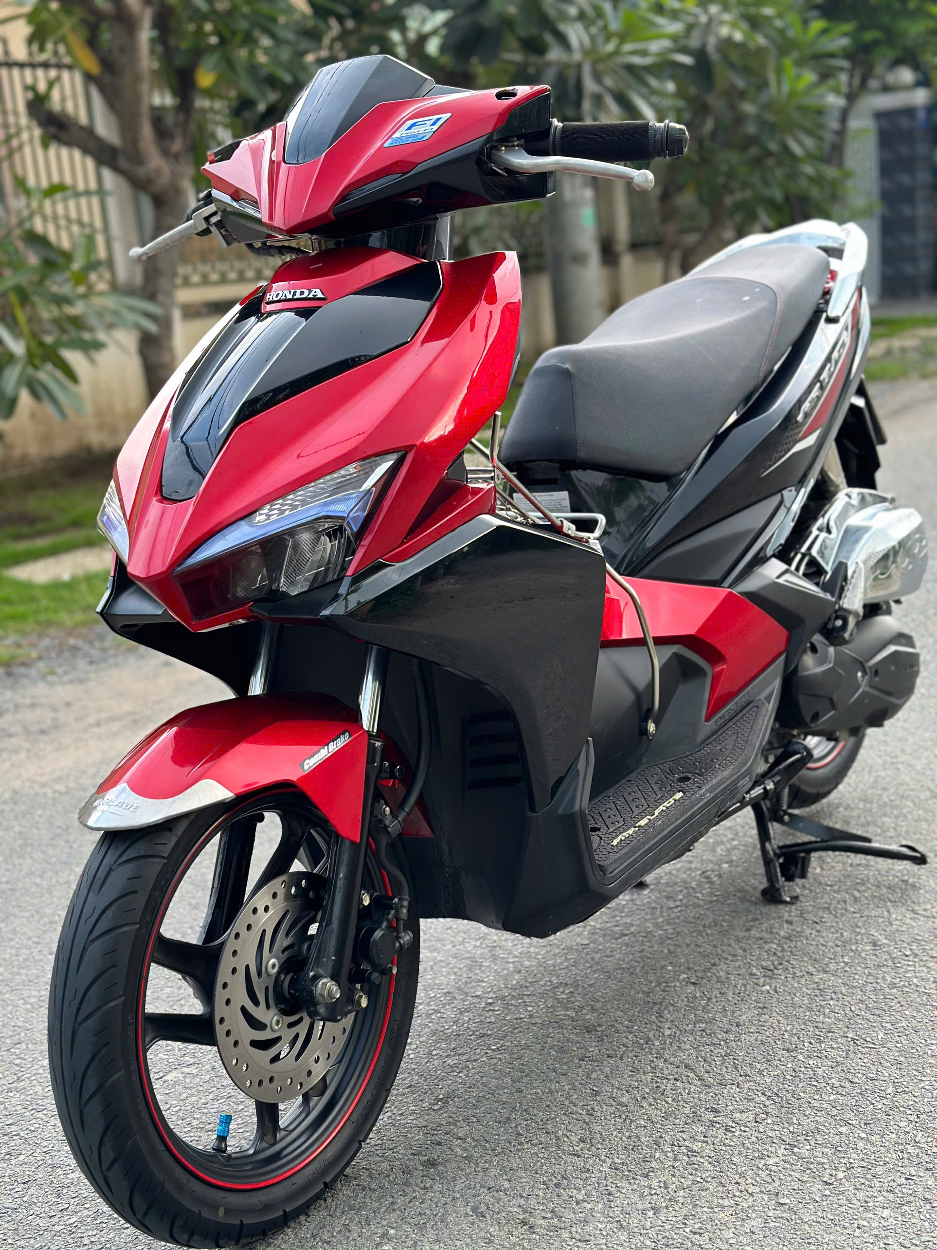 Xe Honda Airblade Led 125 Fi 2019 màu Đỏ-đen zin nguyên bản mới hơn 80% ngay chủ 22.5 triệu (Mã X000046)