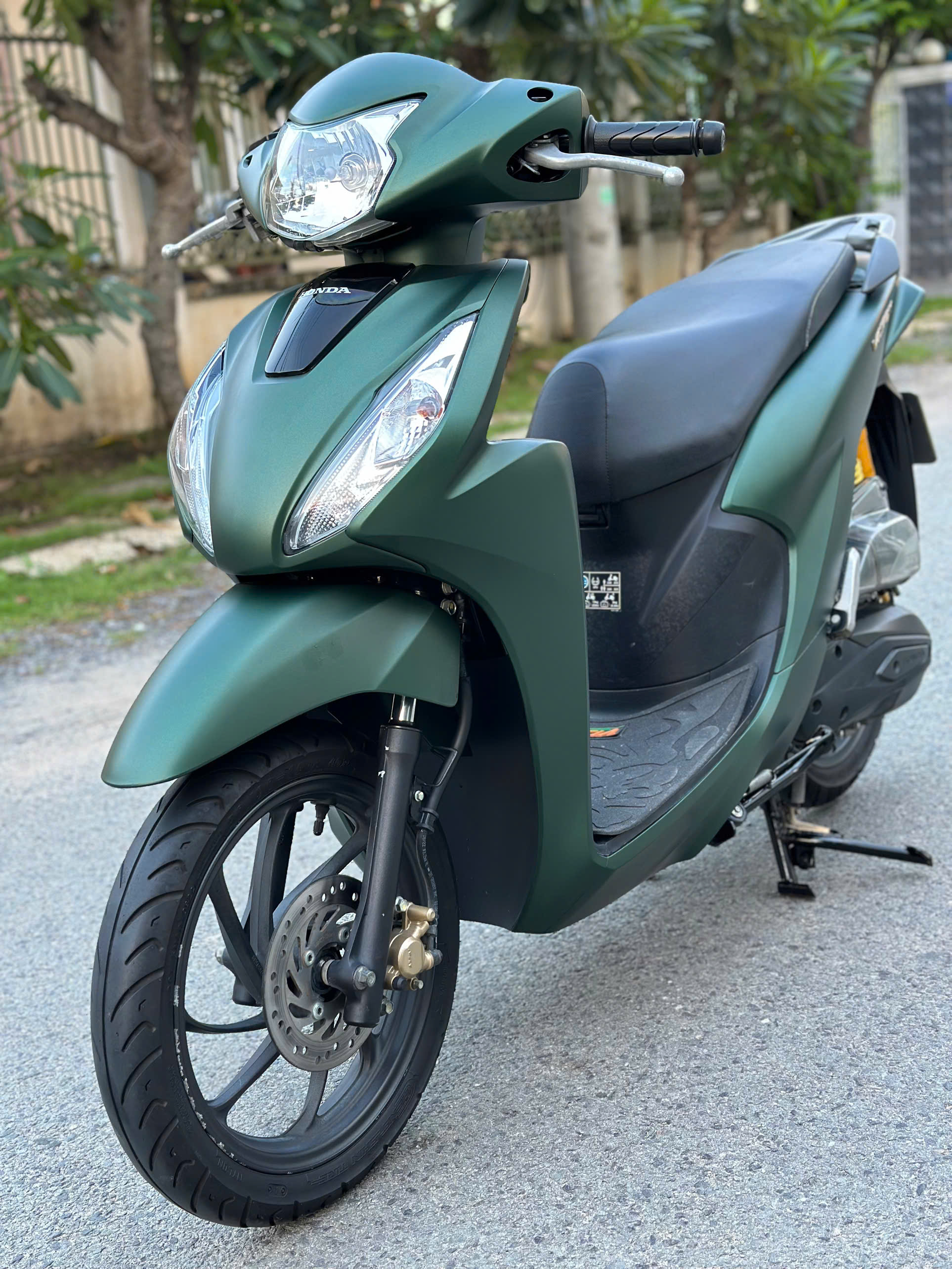 Xe Honda Vision 110 Fi 2022 Smartkey màu Xanh rêu nhám zin nguyên bản mới 90% BSTP ngay chủ 29.5 triệu (Mã 000051)