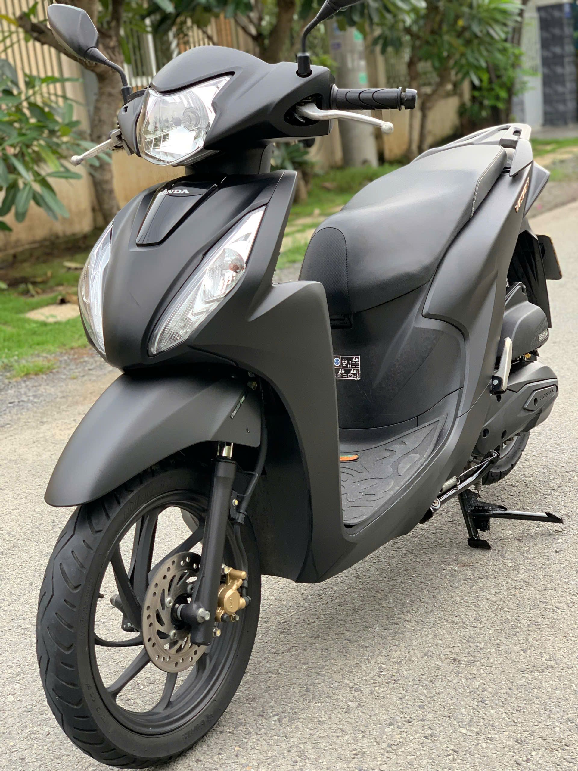 Xe Honda Vision 2022 khóa Smartkey bản đặc biệt Đen nhám zin nguyên bản mới 80% BSTP giá rẻ 29.5 triệu (Mã X000052)