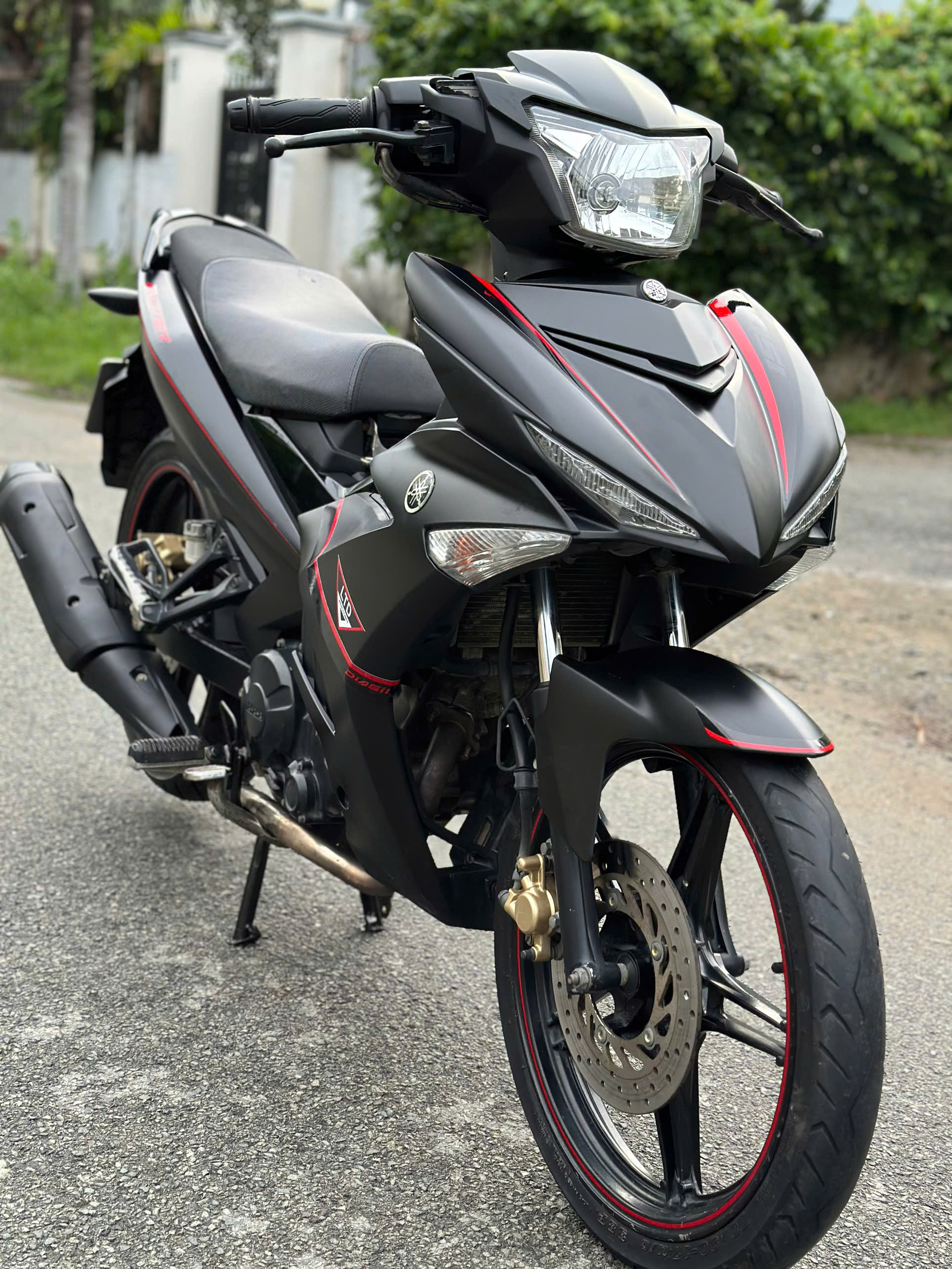 Xe Yamaha Exciter 150 2017 bản đặt biệt zin nguyên bản màu Đen nhám ngay chủ 18,5 triệu ( Mã X000058 )
